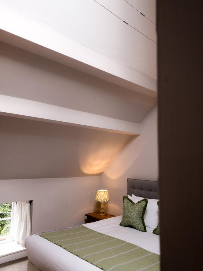 Bear And Ragged Staff Hotel Cumnor Екстериор снимка
