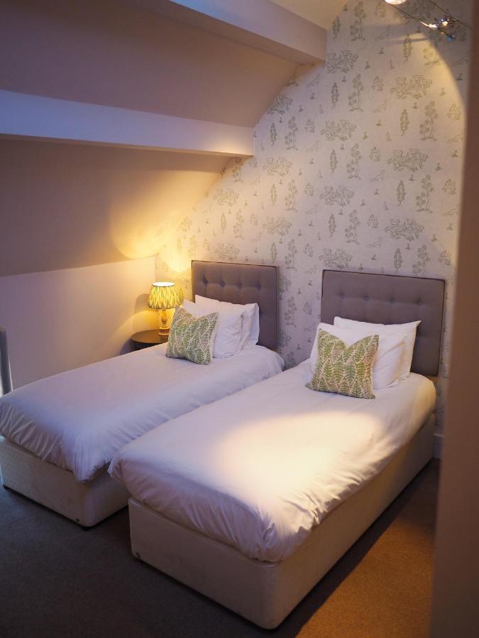 Bear And Ragged Staff Hotel Cumnor Екстериор снимка